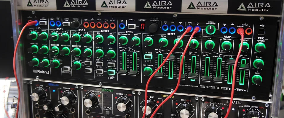 SYSTEM-1m: Nowy, półmodularny syntezator serii Aira od Rolanda!