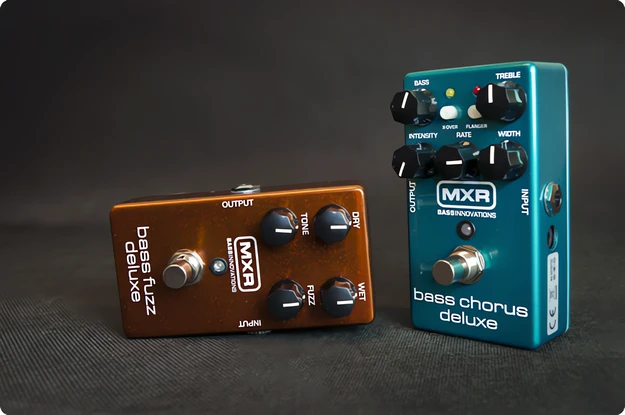 MXR M 83 Bass Chorus Deluxe – Thomann Polska