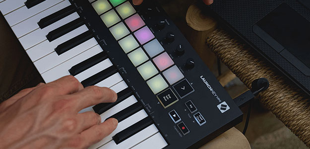 Ableton Live 11 teraz w zestawie z Novation Launchkey MINI MK3