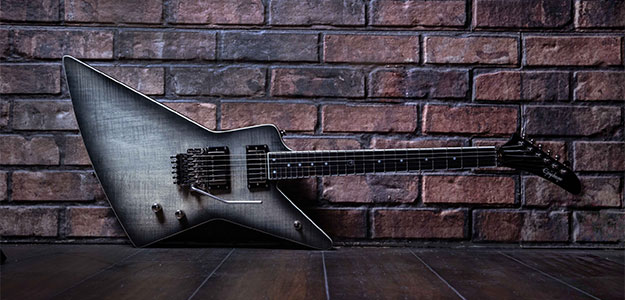 Sygnowany Explorer na sterydach od Epiphone