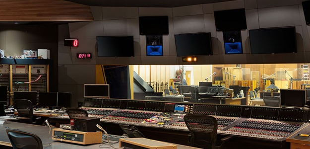 Hollywoodzkie studio marzeń z nowymi monitorami Meyer Sound