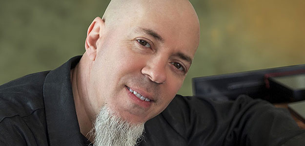 Jordan Rudess z Dream Theater użytkownikiem produktów Radial