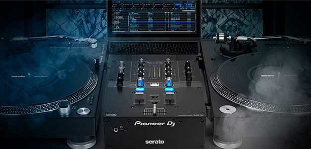 Pioneer DJ DJM-S3 - mikser kompatybilny z Serato DJ i Serato DVS
