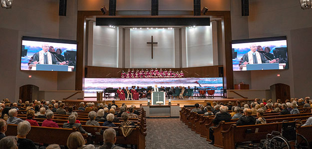 Kościół w Teksasie z immersyjnym systemem L-Acoustics L-ISA