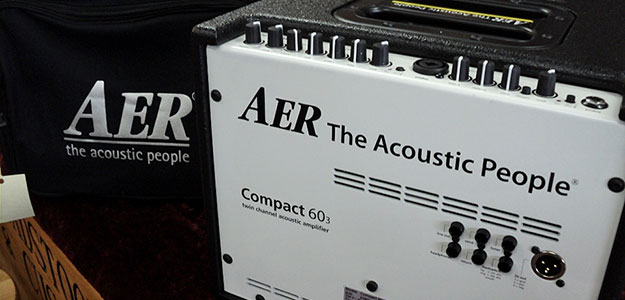 AER Compact 60 III - Oto combo do instrumentów akustycznych