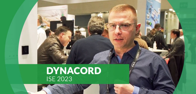 Dynacord V600:4 - Wzmacniacz instalacyjny o ciekawych cechach