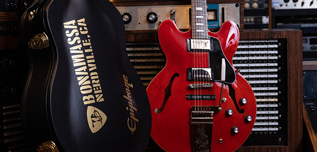 Epiphone &amp; Joe Bonamassa prezentują śliczną ES335-kę