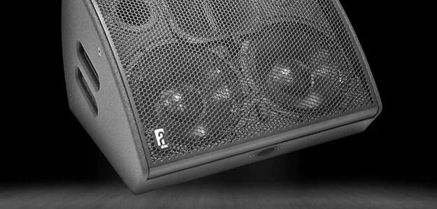WR20 - nowy monitor z przetwornikiem pro-ribbon od Alconsa