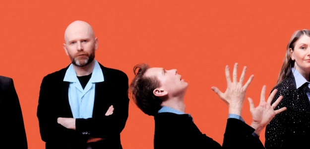 Franz Ferdinand headlinerem niedzieli na Inside Seaside 2025