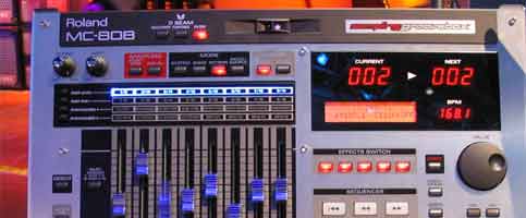 Roland MC-808 