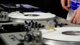 DMC Champion DJ Rafik Performs on TRAKTOR SCRATCH PRO - Pt. 1