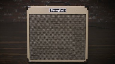 Blues Cube Hot Guitar Amplifier featuring Jeff &quot;Skunk&quot; Baxter