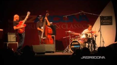 Mark Whitfield Trio - &quot;In a Sentimental Mood&quot; live @ JazzAscona, June 26th 2013