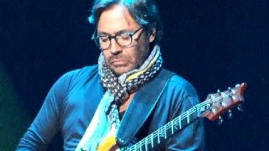 Al Di Meola, Guinness Guitar Record 2011