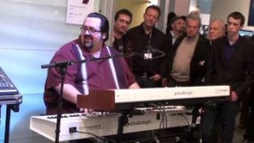 Joey DeFrancesco Play Studiologic Numa Piano And Numa Organ with incredible speed!