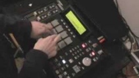 MPC 2500 vs SCRATCHING