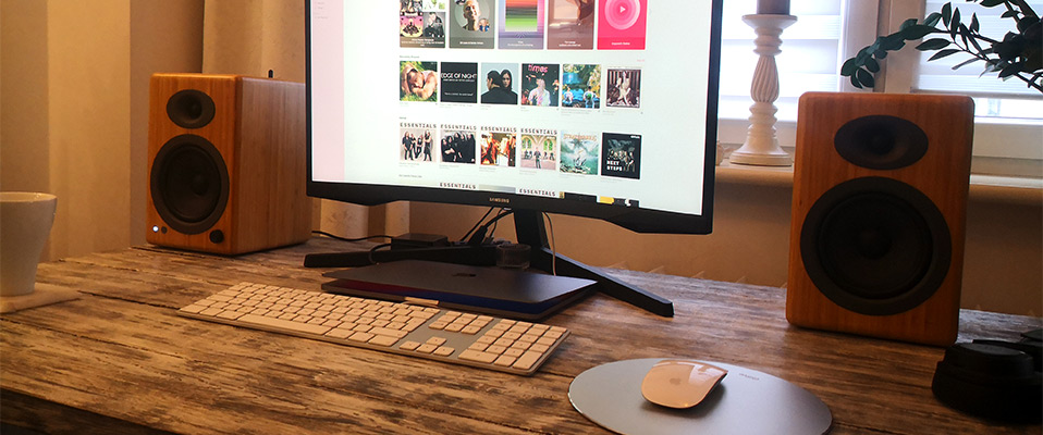 Test kolumn głośnikowych Audioengine A5+ Wireless Bamboo